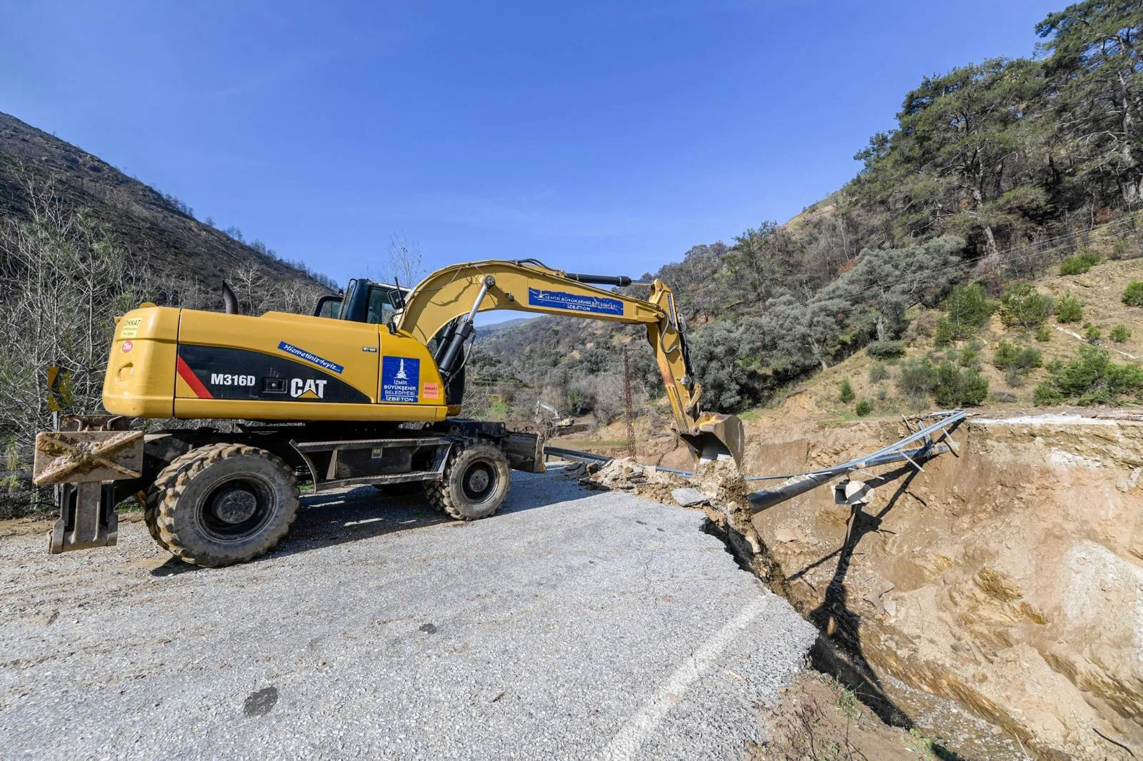 Tugay'dan Ödemişlilere müjde: Bu yıl altyapıda sıçrama yılı olacak
