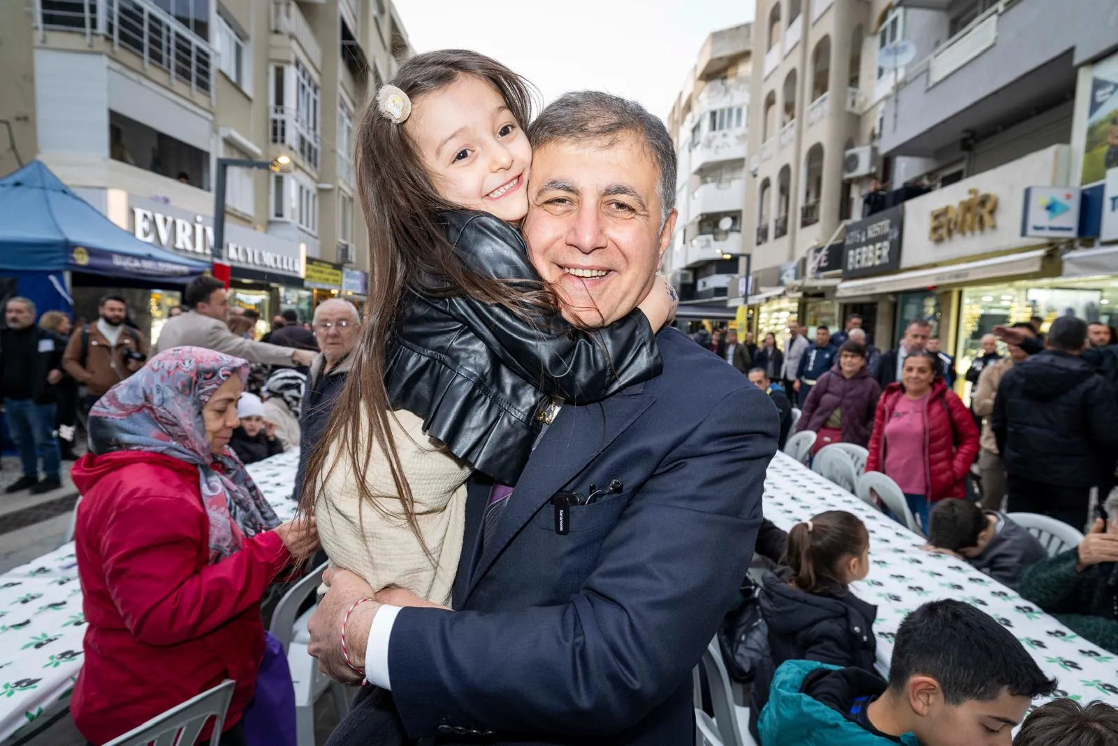 Başkan Tugay Buca’da söz verdi: “Son nefesimize kadar mücadele edeceğiz!”
