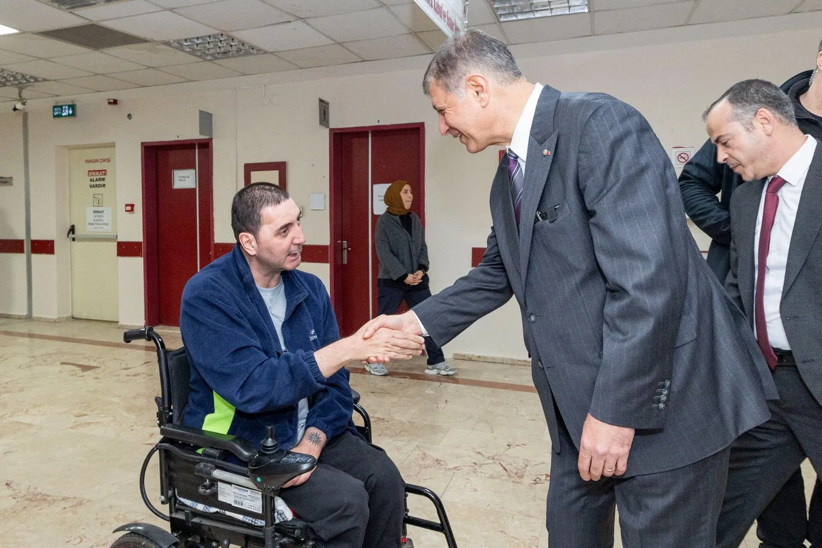 Başkan Tugay’dan Eşrefpaşa’da 'vefa' buluşması: “Bu mesleğin üyesi olmak bir onur"