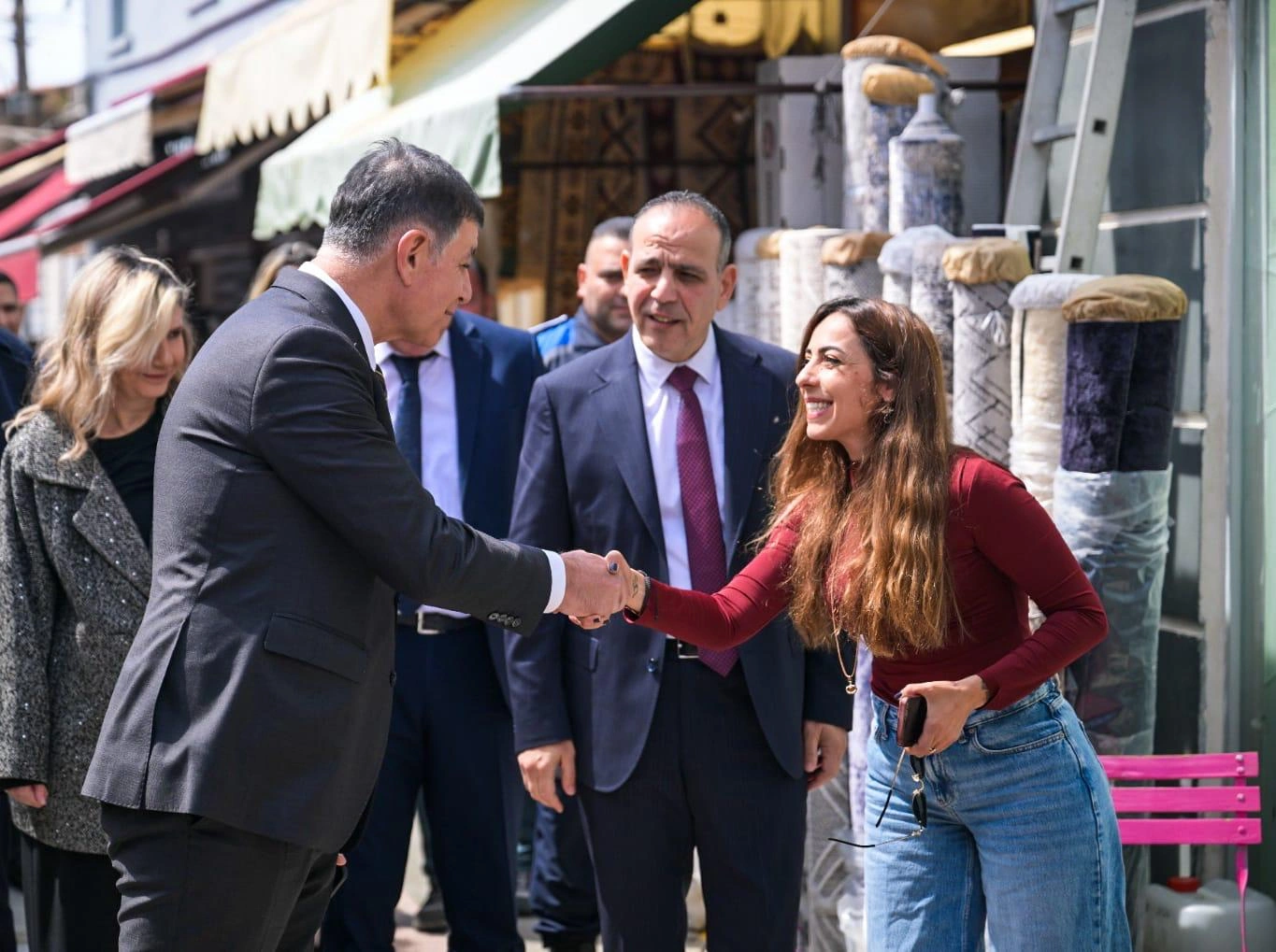 Başkan Tugay Lefkoşa’da duygulandı: Gazi babasının anısına kardeş toprağa fidan dikti!