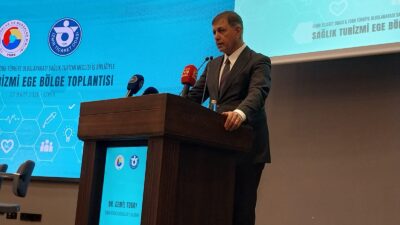 İzmir Büyükşehir Belediye Başkanı Cemil Tugay, katıldığı Sağlık Turizmi Zirvesi'nde