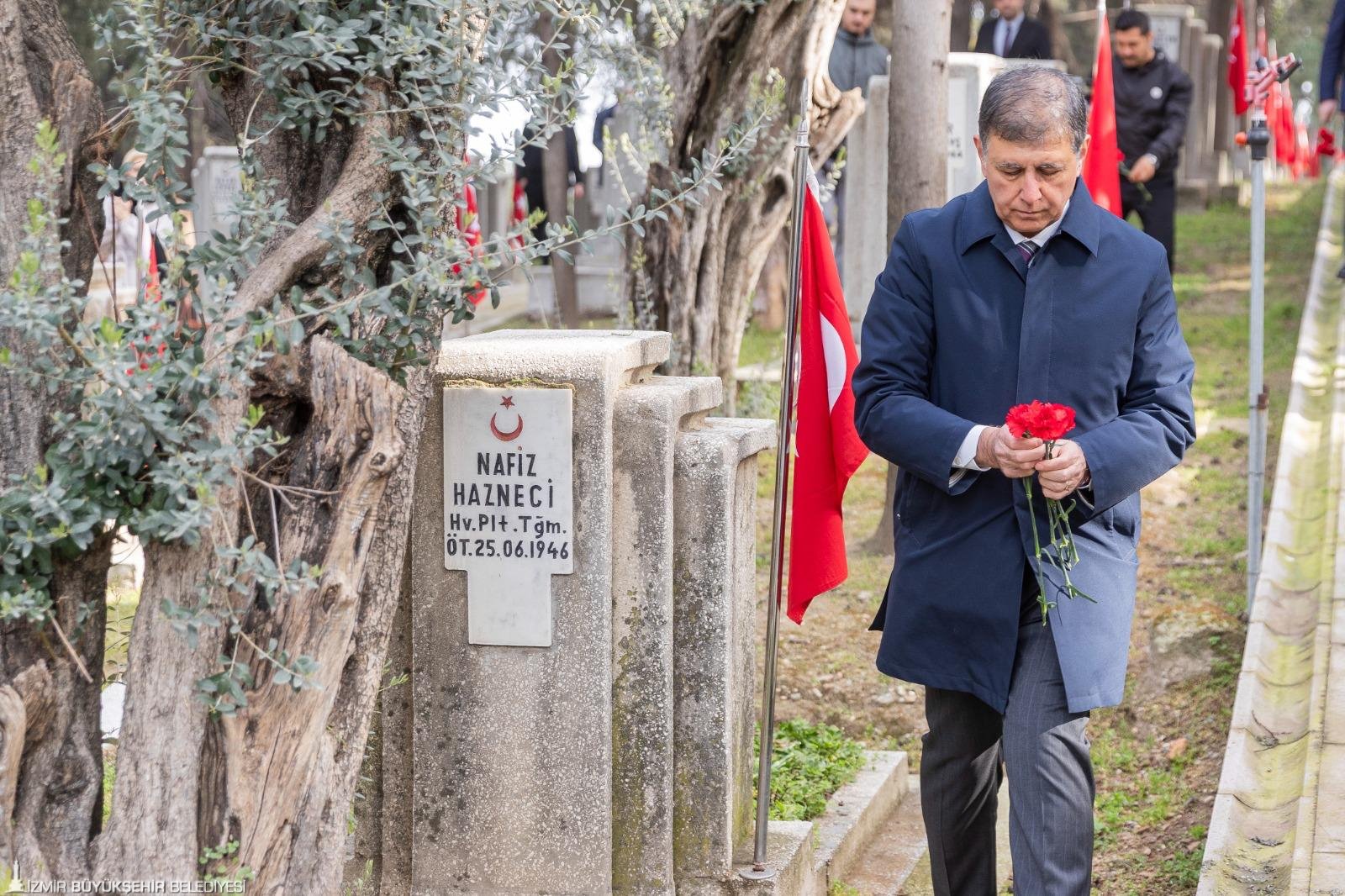 Kadifekale’de şehitler dualarla anıldı: 'Emanetiniz namusumuzdur'