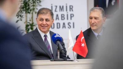 Büyükşehir heyeti Tabip Odası'na konuk oldu. Başkan Tugay'dan "Yenilmeyeceğiz" çıkışı,