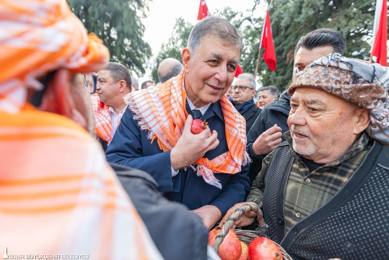 İzmir Büyükşehir Belediye Başkanı Dr. Cemil Tugay, "kırsal kalkınma" vizyonuyla