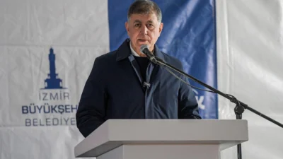 İzmir Büyükşehir Belediyesi’nin ramazan ayı boyunca kentin farklı ilçelerinde düzenlediği