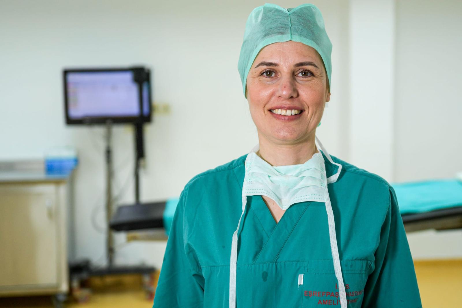 Eşrefpaşa Hastanesi'nde 'mucizevi' döngü: Doğdukları hastanede şimdi can kurtarıyorlar