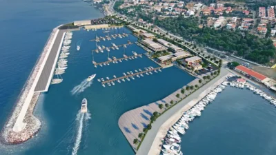 Koruma Kurulu, Osmanlı mezarlığının sınırlarını netleştirdi. Yat limanı projesi tescilli