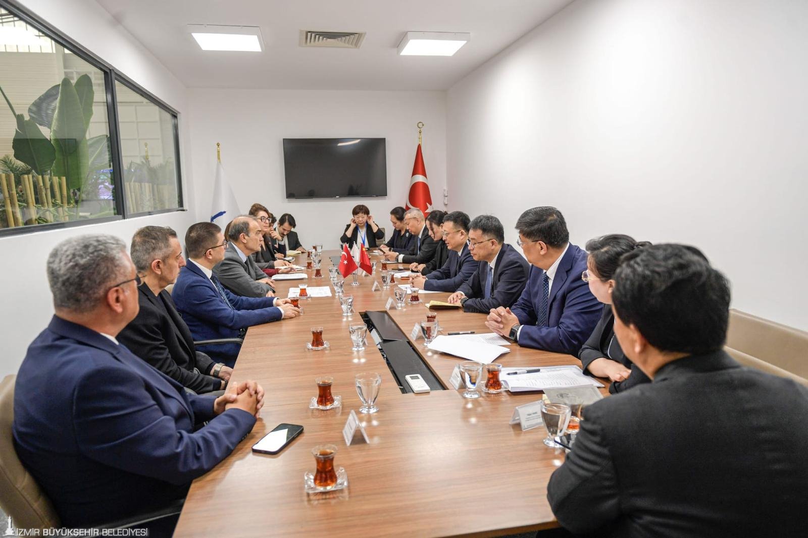 İzmir Körfezi için dev işbirliği: İzmir'den Çin'e 'Mavi Köprü' 4 İzmir Körfezi için dev işbirliği: İzmir'den Çin'e 'Mavi Köprü'