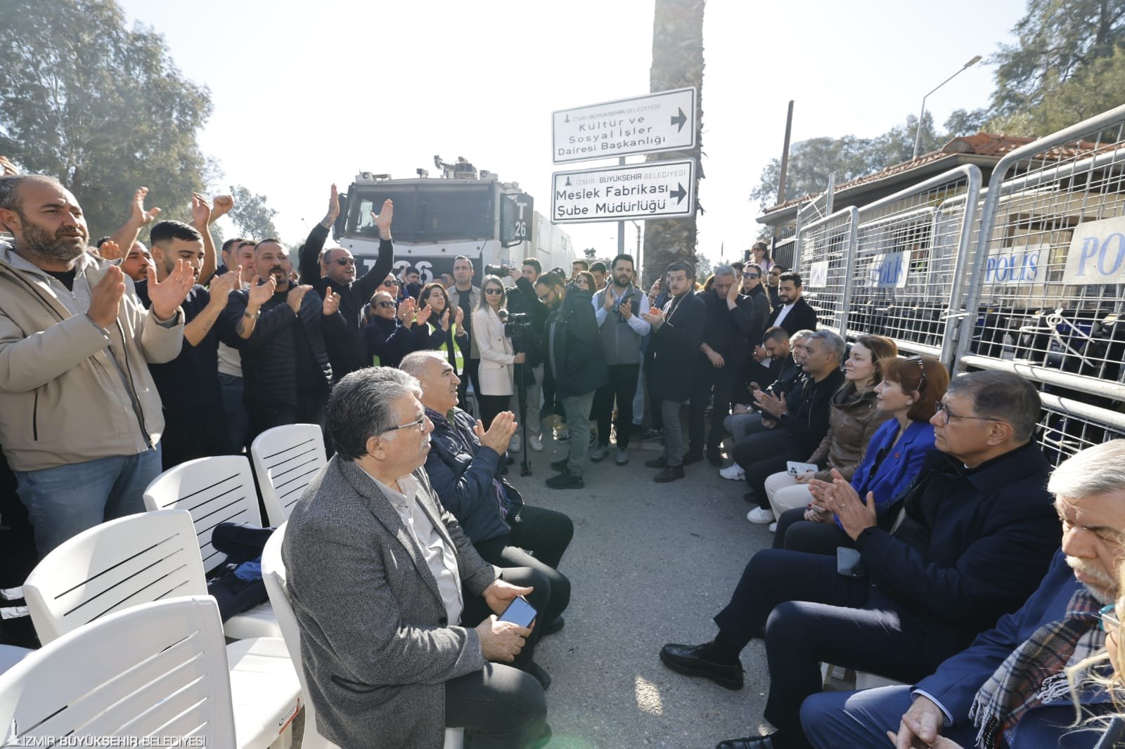 Meslek Fabrikası için direniş sürüyor: Ankara'dan ilk destek geldi