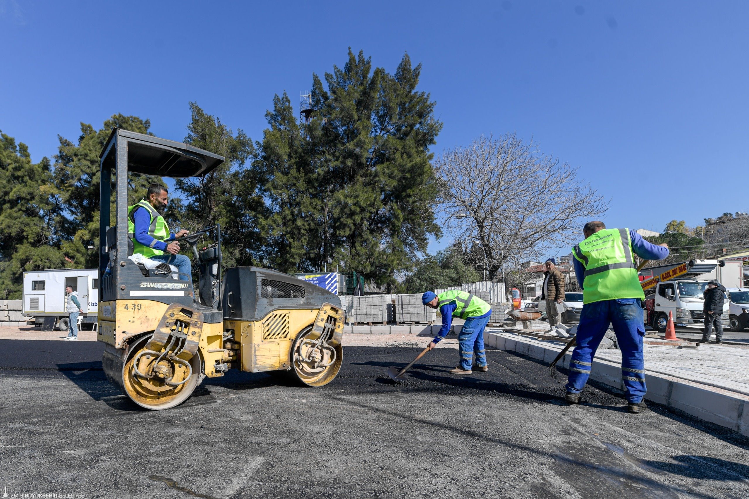 Gıda Çarşısı'nda çile sona eriyor: 154 araçlık ücretsiz otopark açıldı 5 Gıda Çarşısı'nda çile sona eriyor: 154 araçlık ücretsiz otopark açıldı
