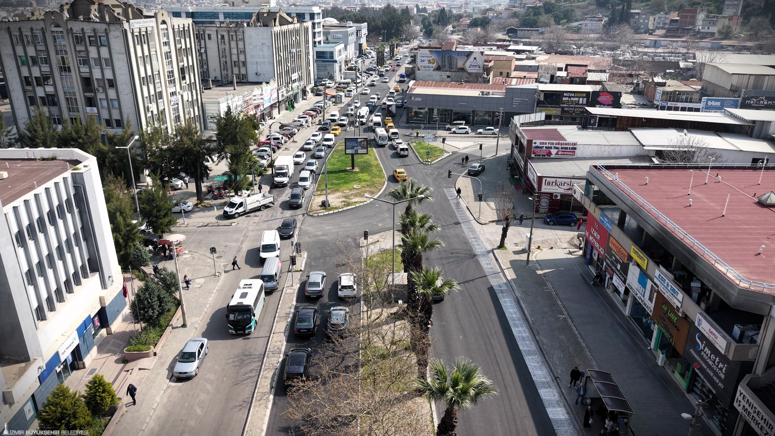 Gıda Çarşısı'nda çile sona eriyor: 154 araçlık ücretsiz otopark açıldı 4 Gıda Çarşısı'nda çile sona eriyor: 154 araçlık ücretsiz otopark açıldı