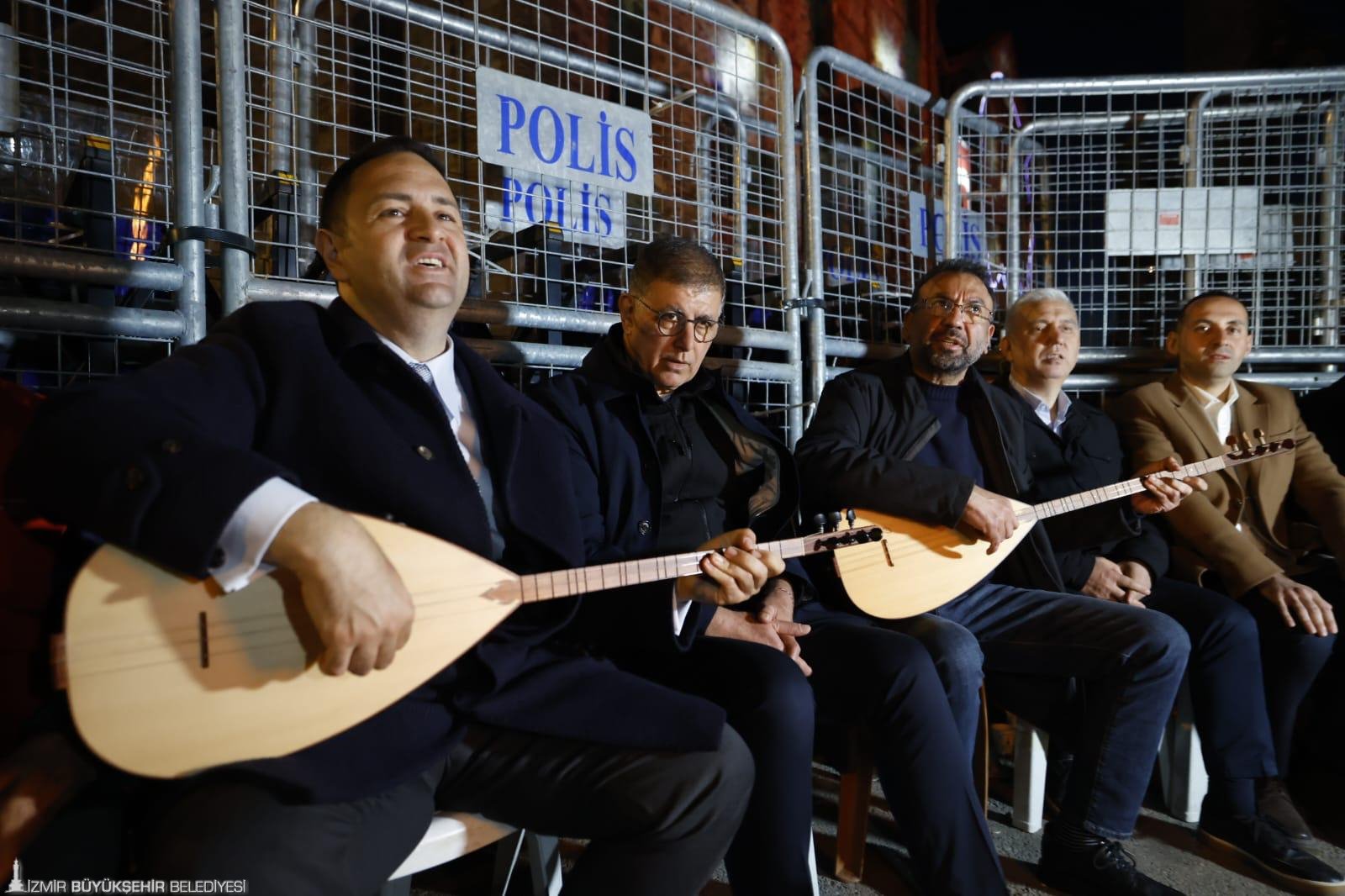İzmir’in hafızası olan tarihi Meslek Fabrikası binasının tahliye edilmesine karşı