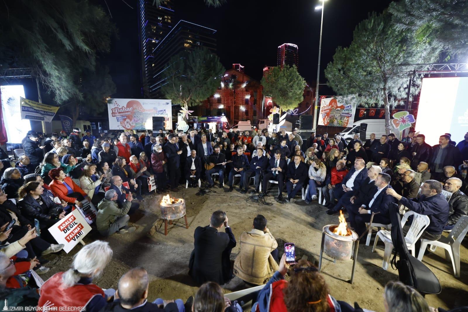 Meslek Fabrikası nöbetinde türkülerle direniş: 'Bu ülke bizim'