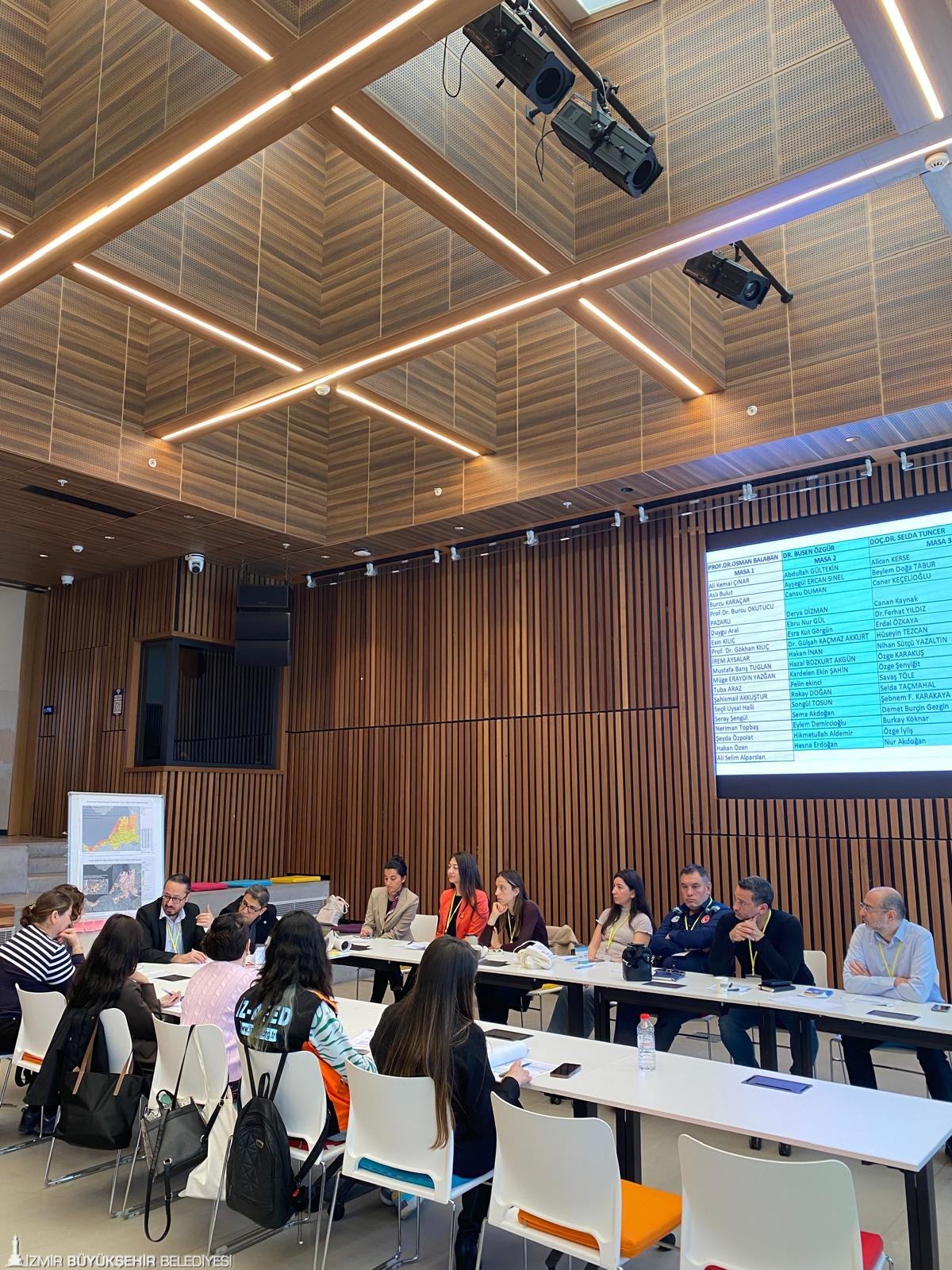 İzmir'in 'iklim röntgeni' çekildi: Körfez ve Konak sular altında mı kalacak?