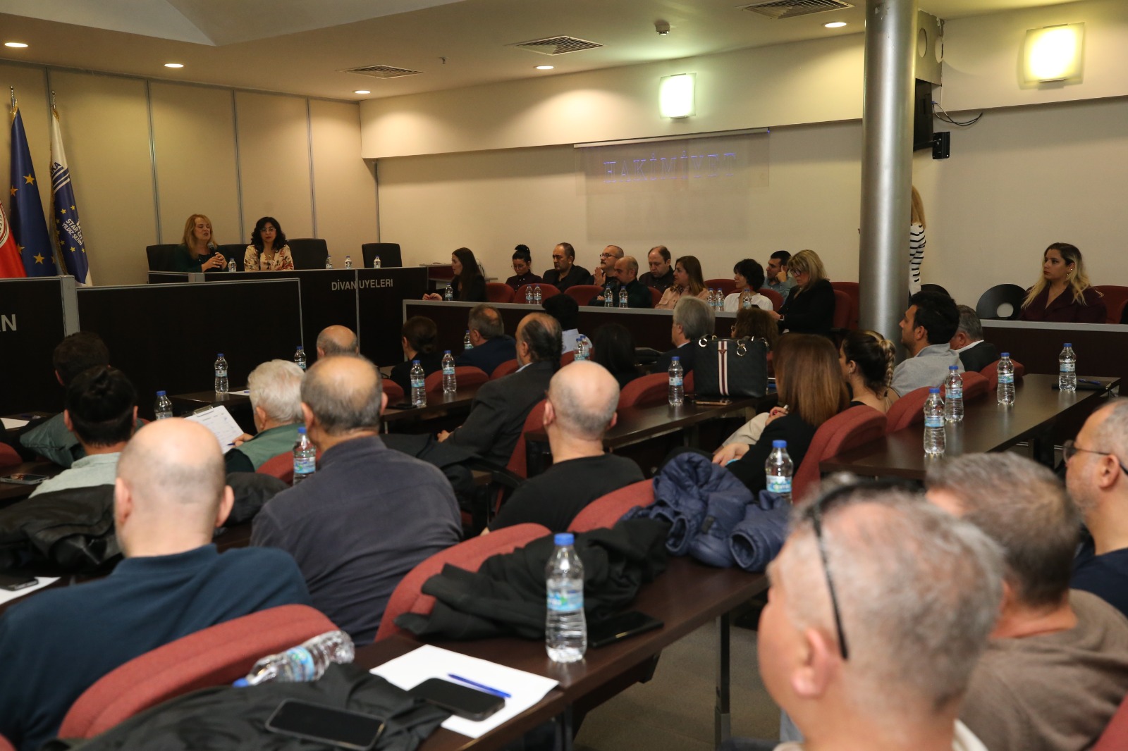 Karşıyaka’nın geleceği birlikte inşa ediliyor: İnşaat sektörüyle dev buluşma!