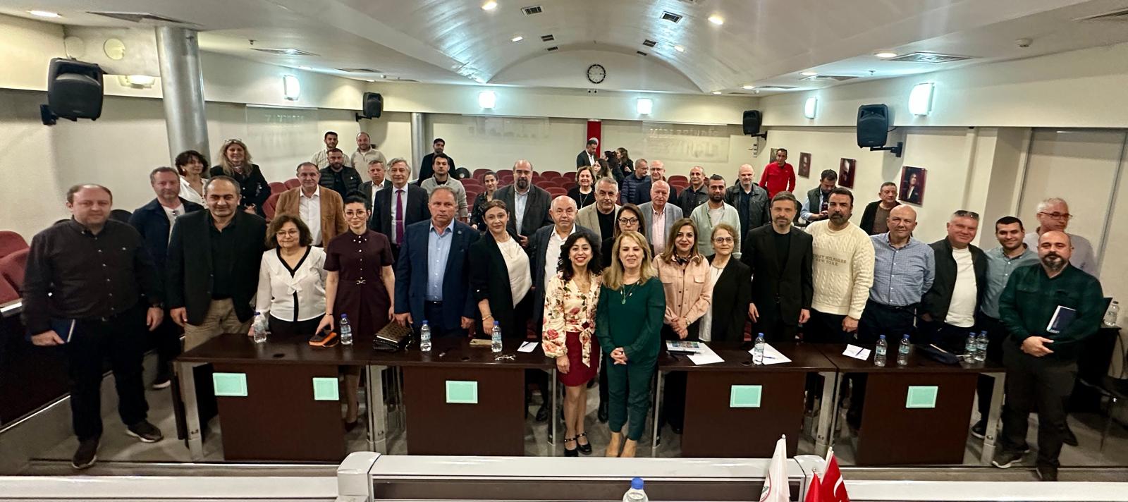 Karşıyaka Belediyesi, kentin yapılaşma sürecini yöneten tüm paydaşları bir araya