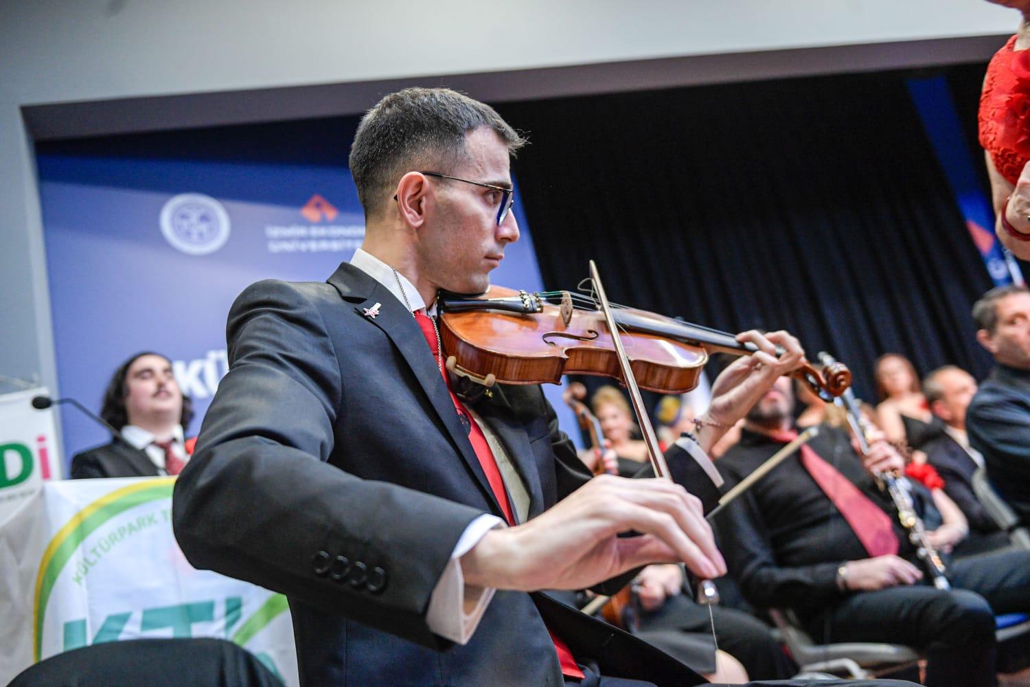 Otizm için tek yürek