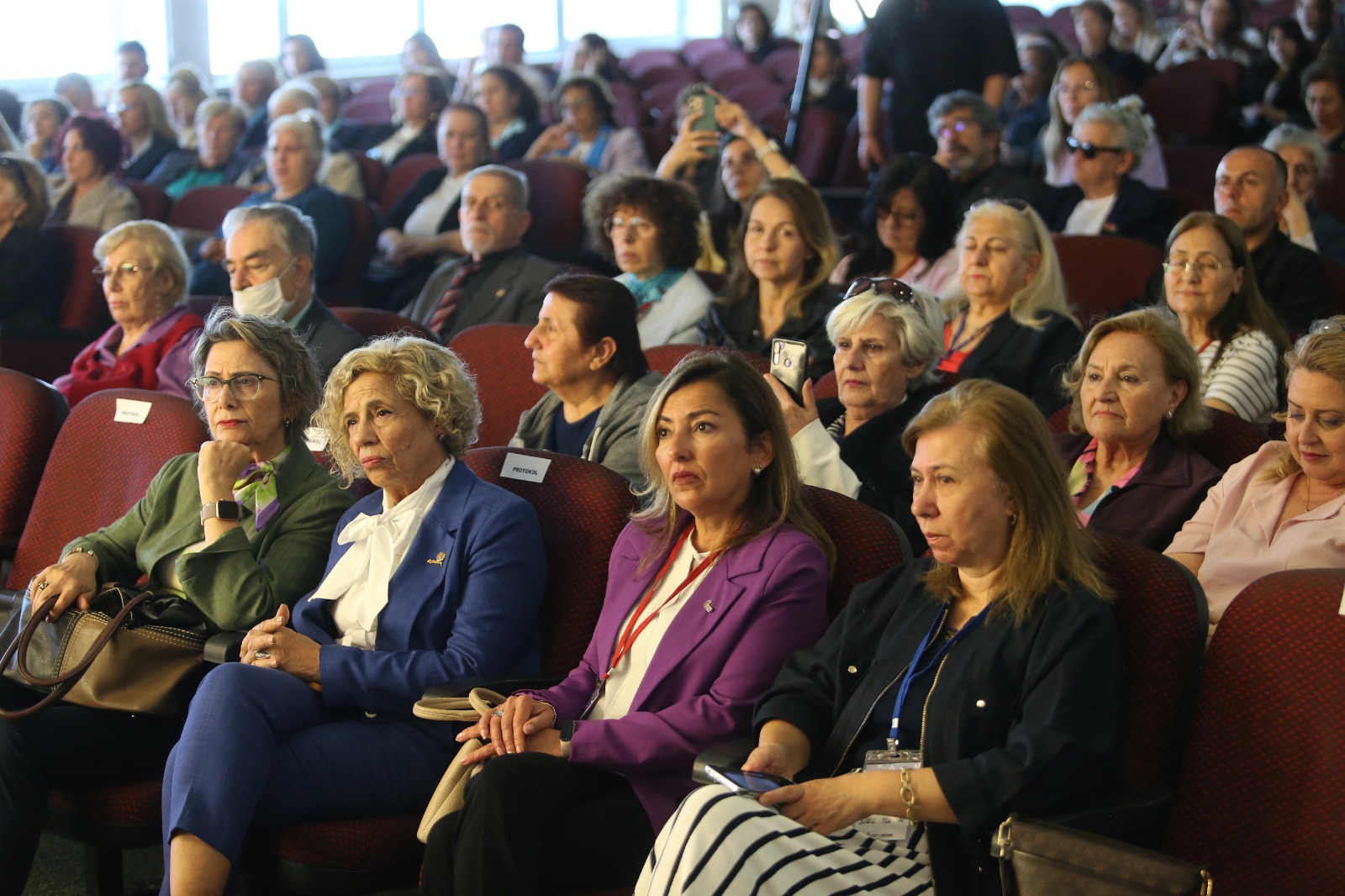 Karşıyaka’da eşitlik için ortak akıl: Kimsenin geride kalmadığı bir kent vizyonu!