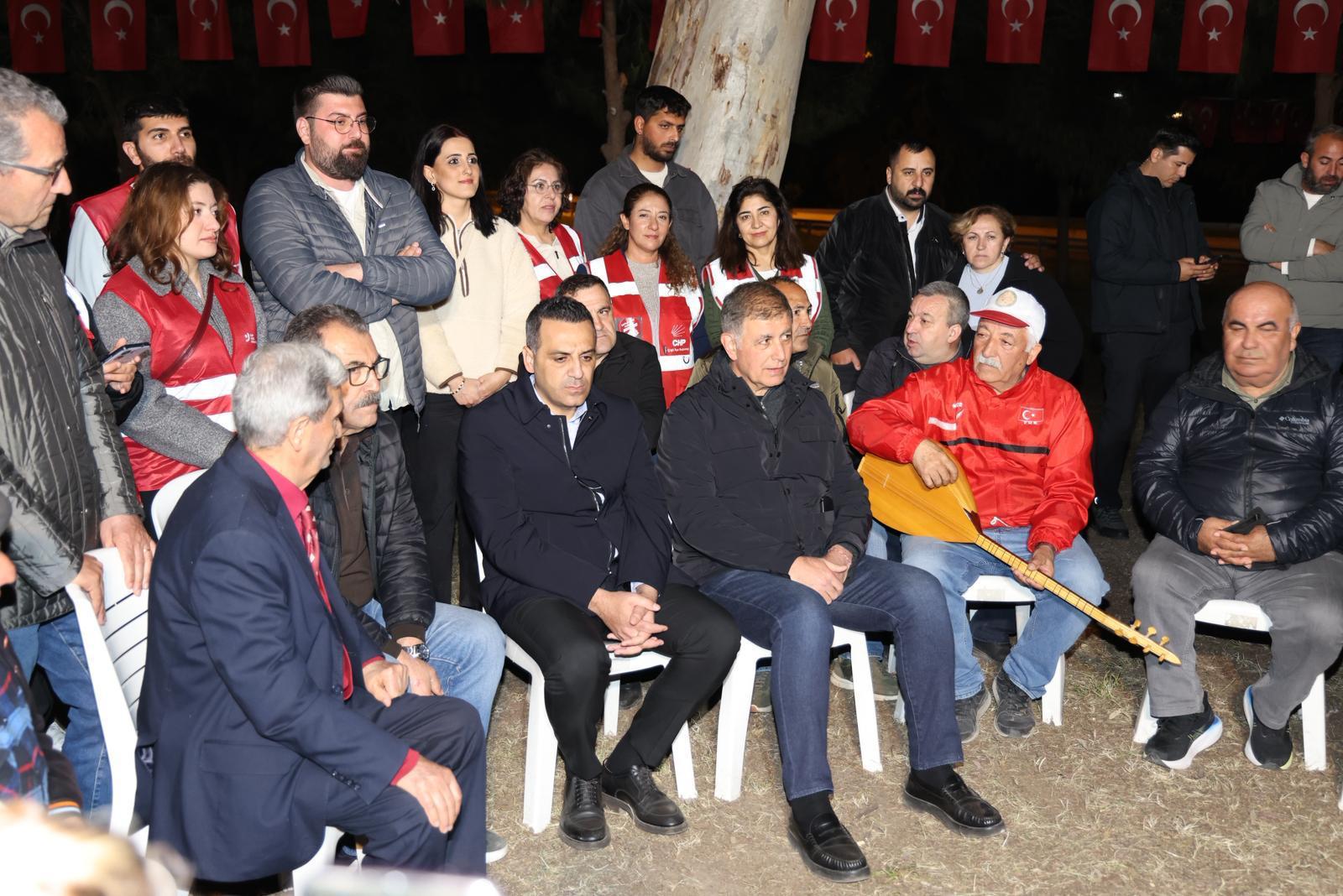 Meslek Fabrikası nöbeti sürüyor: “Uzlaşı istiyoruz ama vazgeçmiyoruz!” 4 Meslek Fabrikası nöbeti sürüyor: “Uzlaşı istiyoruz ama vazgeçmiyoruz!”