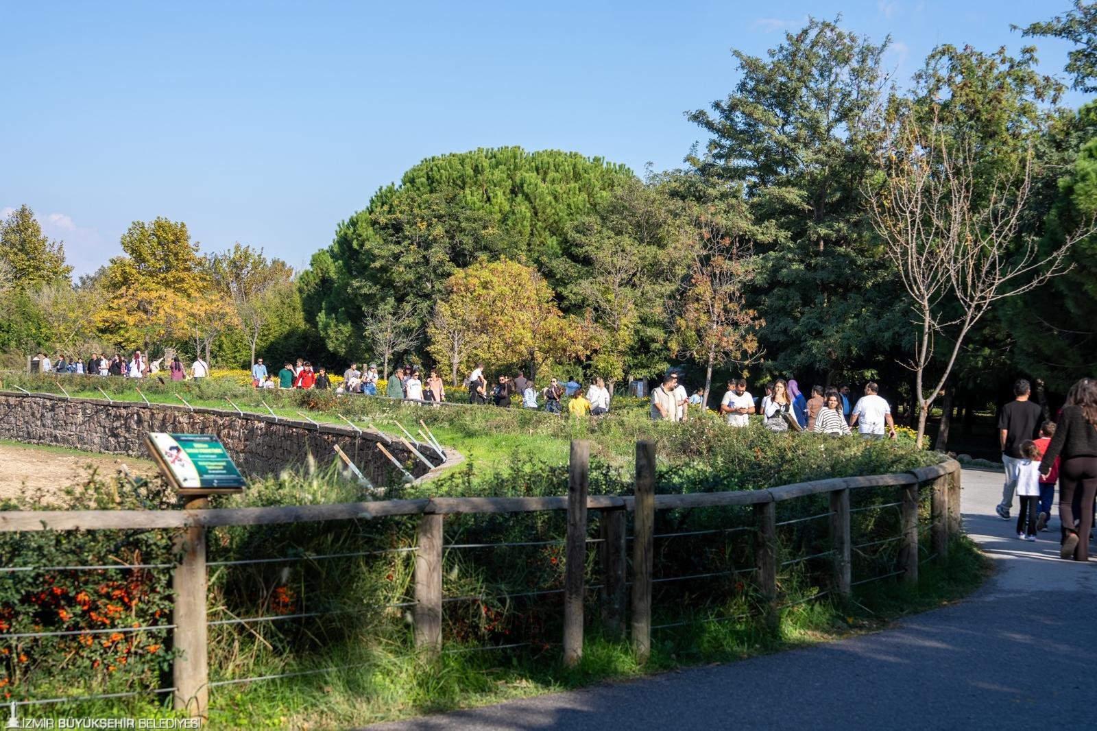 İzmirli çocuklara 'bayram' müjdesi: Doğal Yaşam Parkı o tarihlerde ücretsiz