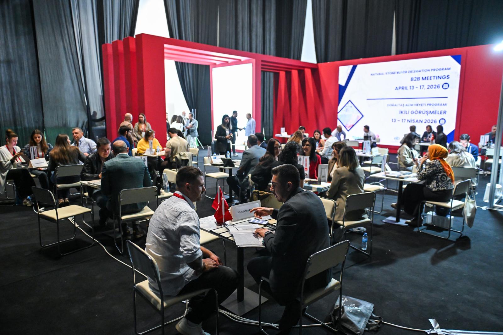 Mermerin "Şampiyonlar Ligi" İzmir’de toplandı: "Sadece üretmek yetmez, tasarım şart!"