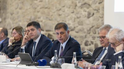 İzmir’in geleceği "enerji bağımsızlığı" ve "mali disiplin" üzerine inşa ediliyor!