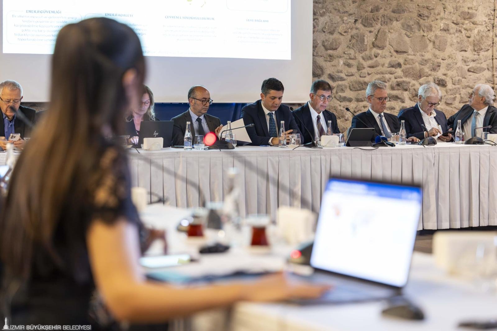 Tugay'dan İEKK'da kritik mesajlar: 'Karşıyaka Stadı 3 yılda bitecek'