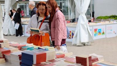 Dünya Savaşı’ndan Karaburun’un jeolojik mirasına, İzmir’in gülmece tarihinden anılara... İzmir