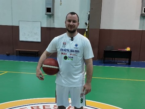 Menderes Belediyesi Basketbol Takımı’ndan dikkat çeken hareket