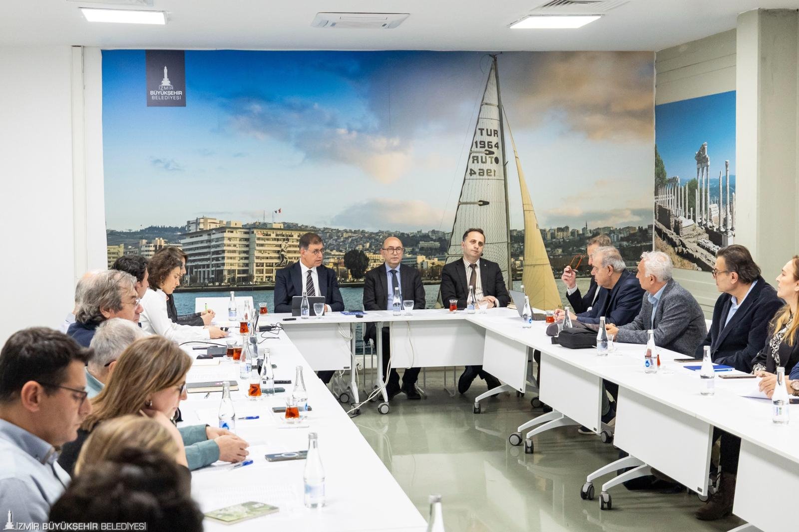 İzmir’in 8 Bin 500 yıllık mirasının tanıtımı için zirve: Arkeoloji Kurulu ilk toplantısını yaptı