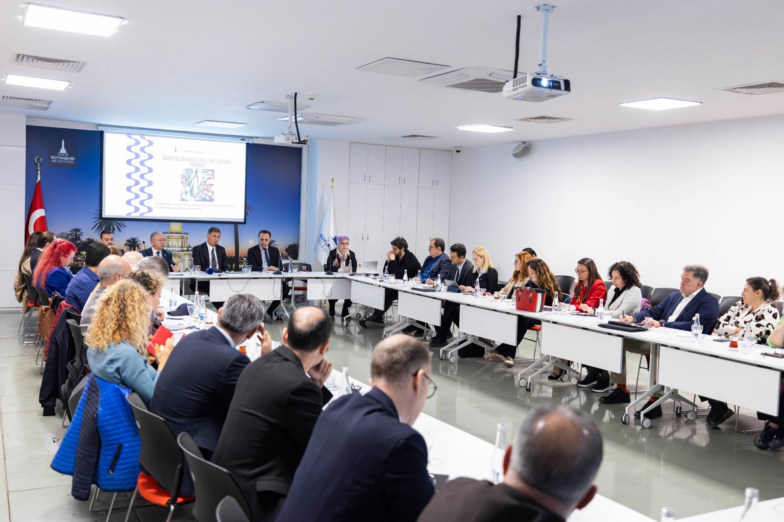 İzmir'de "konsey" dönemi: 9 farklı kurul, tek bir hedef: İzmir'in kalkınması!