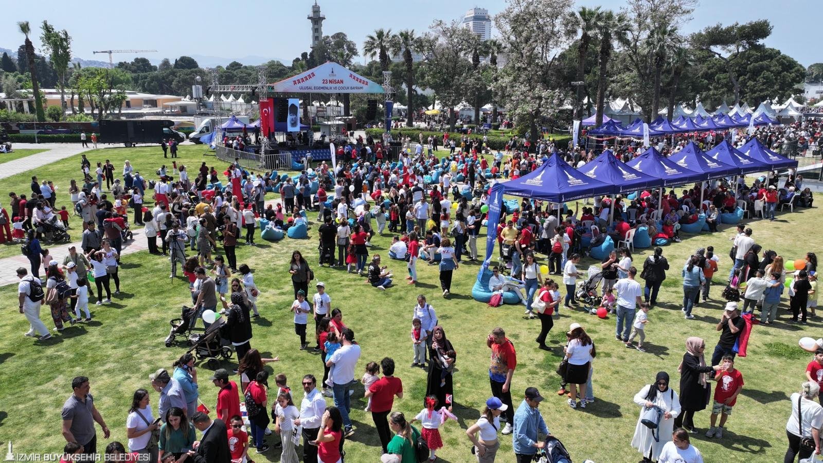 İzmir’de 23 Nisan coşkusu Kültürpark’ta zirve yapacak: Çocuklar kendi pazarlarını kuruyor