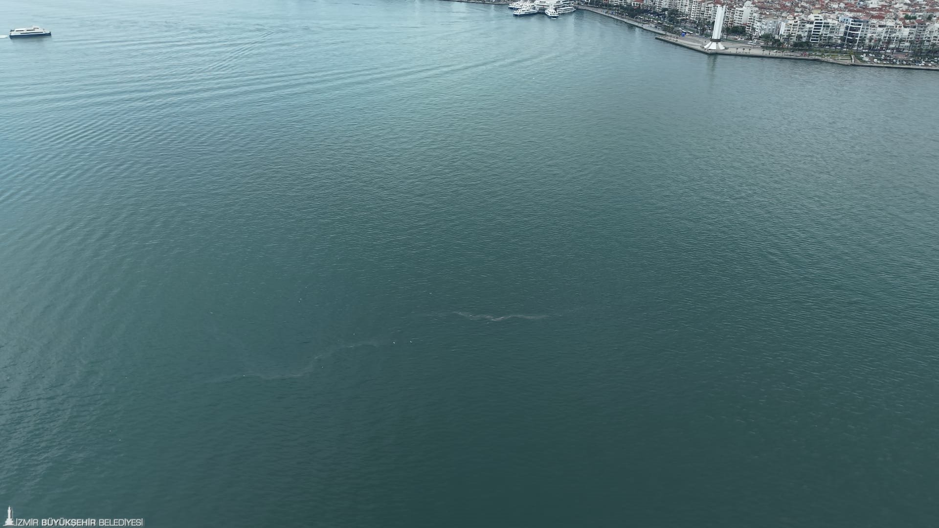 İzmir Körfezi'ne 'sistematik ihanet' endişe yaratıyor: 13.'üncü kez atık boşaltıldı