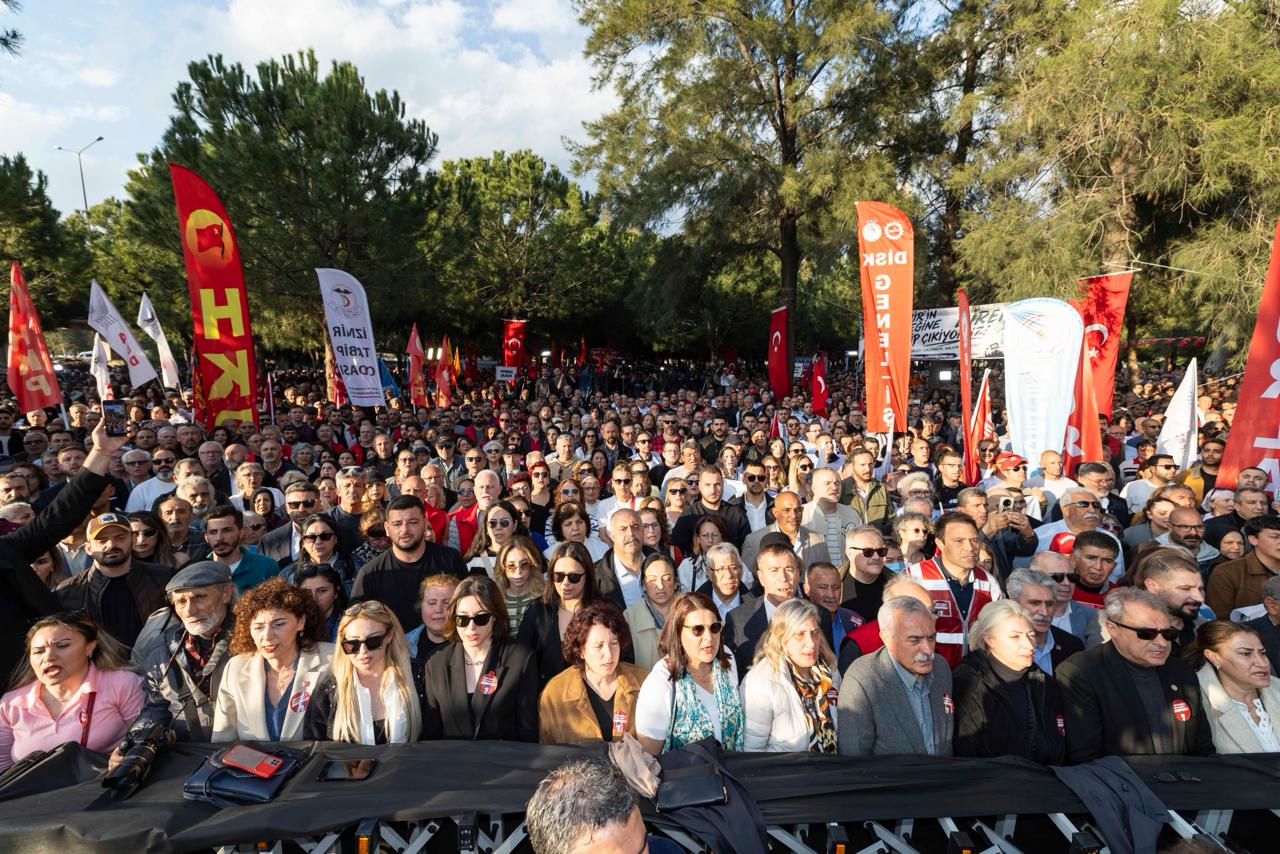 Cemil Tugay Meslek Fabrikası Mitingi'nde konuştu: 'Suç işliyorsunuz; tek bir gerekçe sunamazsınız'