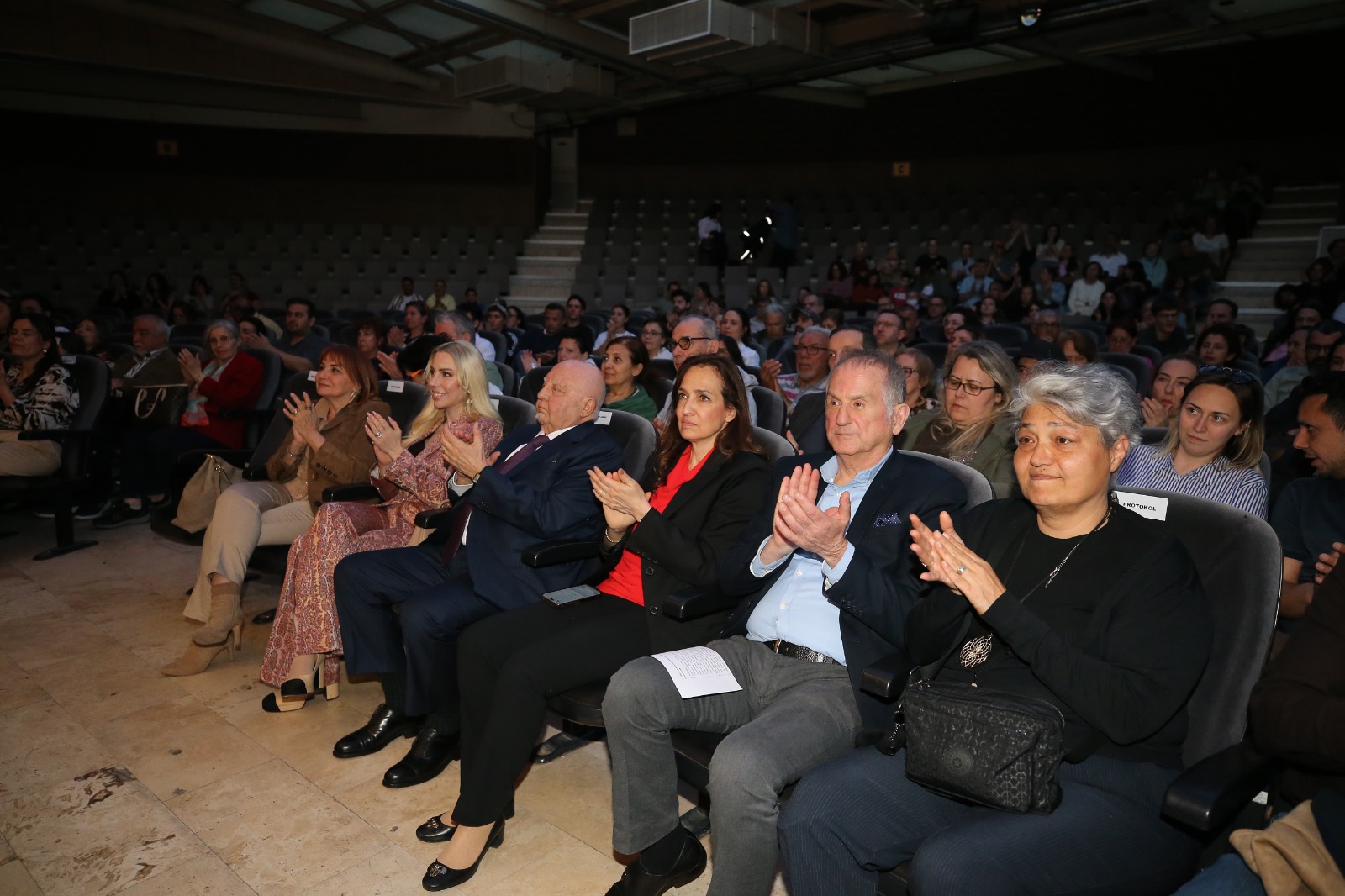 Karşıyaka’da yıldızlar altında caz: KODA ve Arkas’tan sanat şöleni!