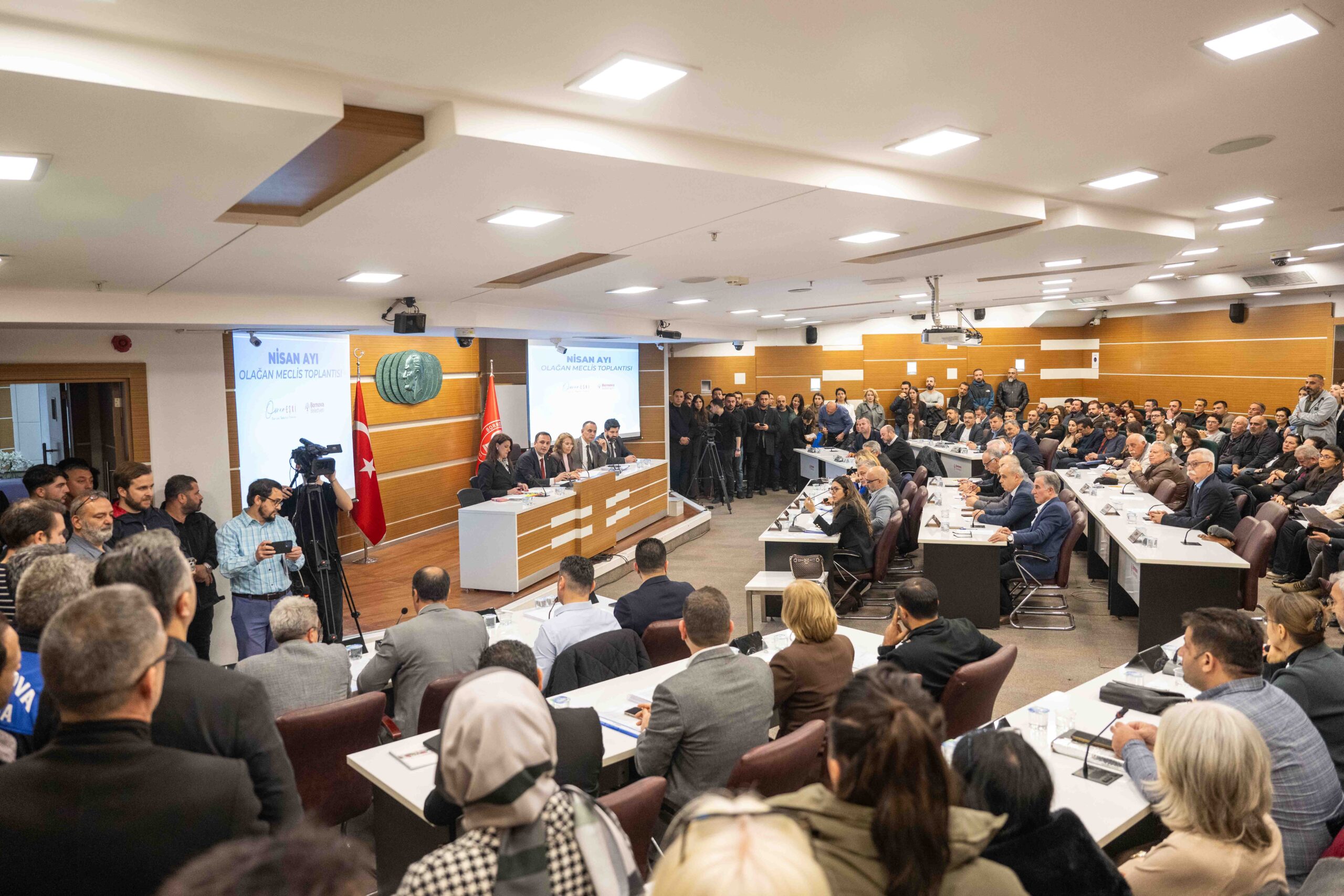 Bornova Meclisi’nde yeni dönem: 16 komisyon belirlendi, Hayvan Hakları Komisyonu kuruldu