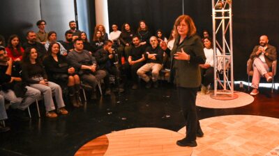 BBŞT Akademi Söyleşileri kapsamında Doç. Dr. Süreyya Karacabey, Dünya Tiyatro