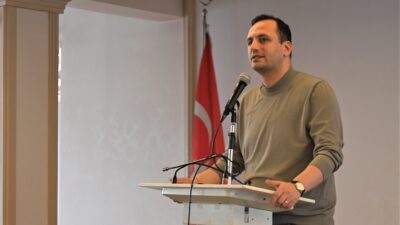 Bornova Belediye Başkanı Ömer Eşki, İzmir 3. Sanayi Sitesi’nde düzenlenen