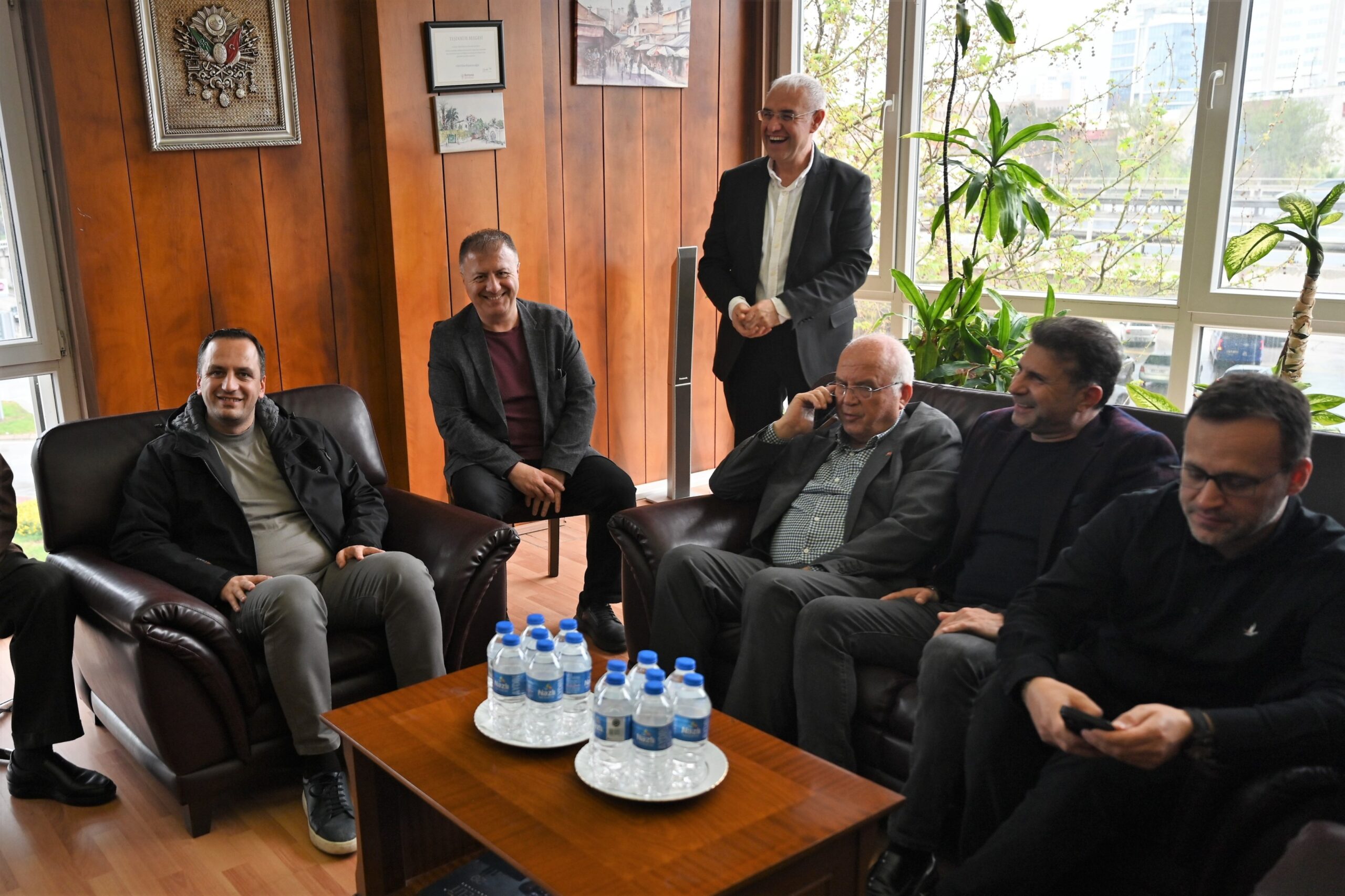 Sanayi esnafıyla aynı sofrada: Başkan Eşki’den dayanışma ve festival çağrısı