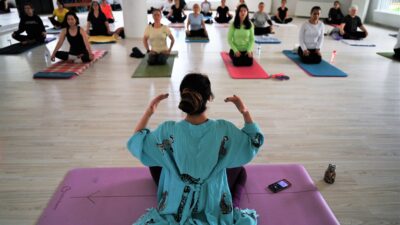 Yoga derslerinden 11 farklı spor branşına kadar geniş bir yelpazede