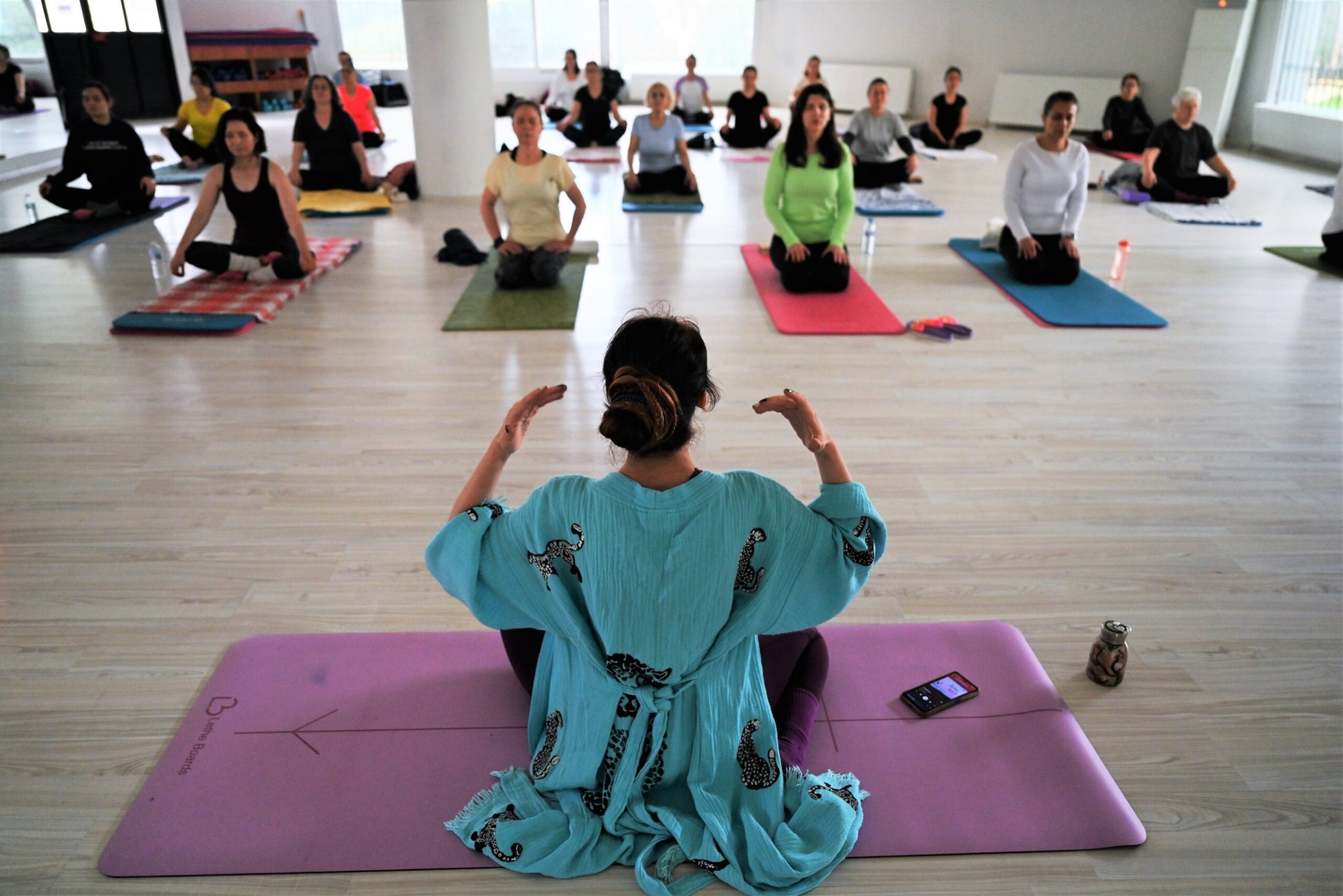 Yoga derslerinden 11 farklı spor branşına kadar geniş bir yelpazede