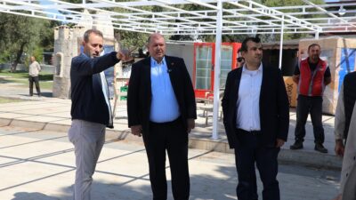 Menderes Belediye Başkanı İlkay Çiçek, ilçede yürütülen belediye çalışmalarını yerinde