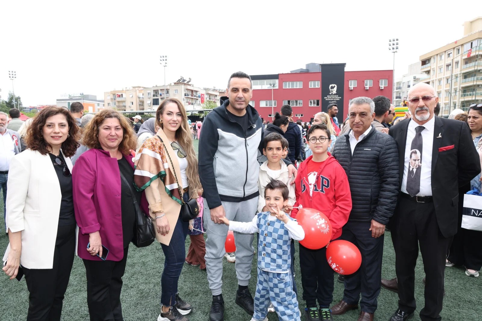 Çiğli’de 23 Nisan coşkusu