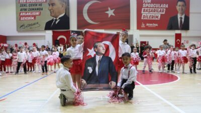 Yaşanan üzücü olaylar nedeniyle buruk bir bayram geçirdiklerini belirten Başkan