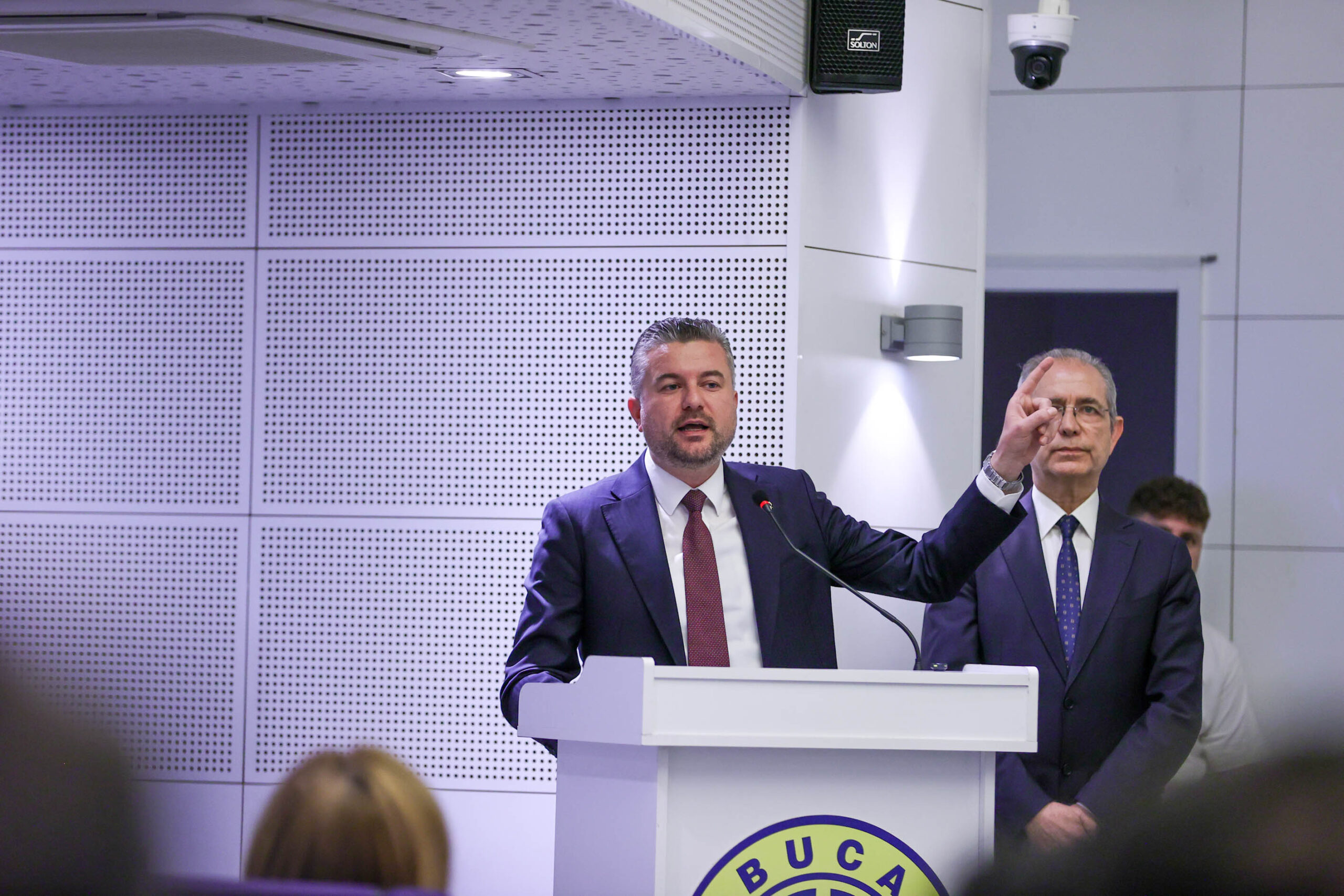 Buca’da 23 Nisan ruhu: 'Kötülüğe Karşı Kalemle Savaşacağız!'