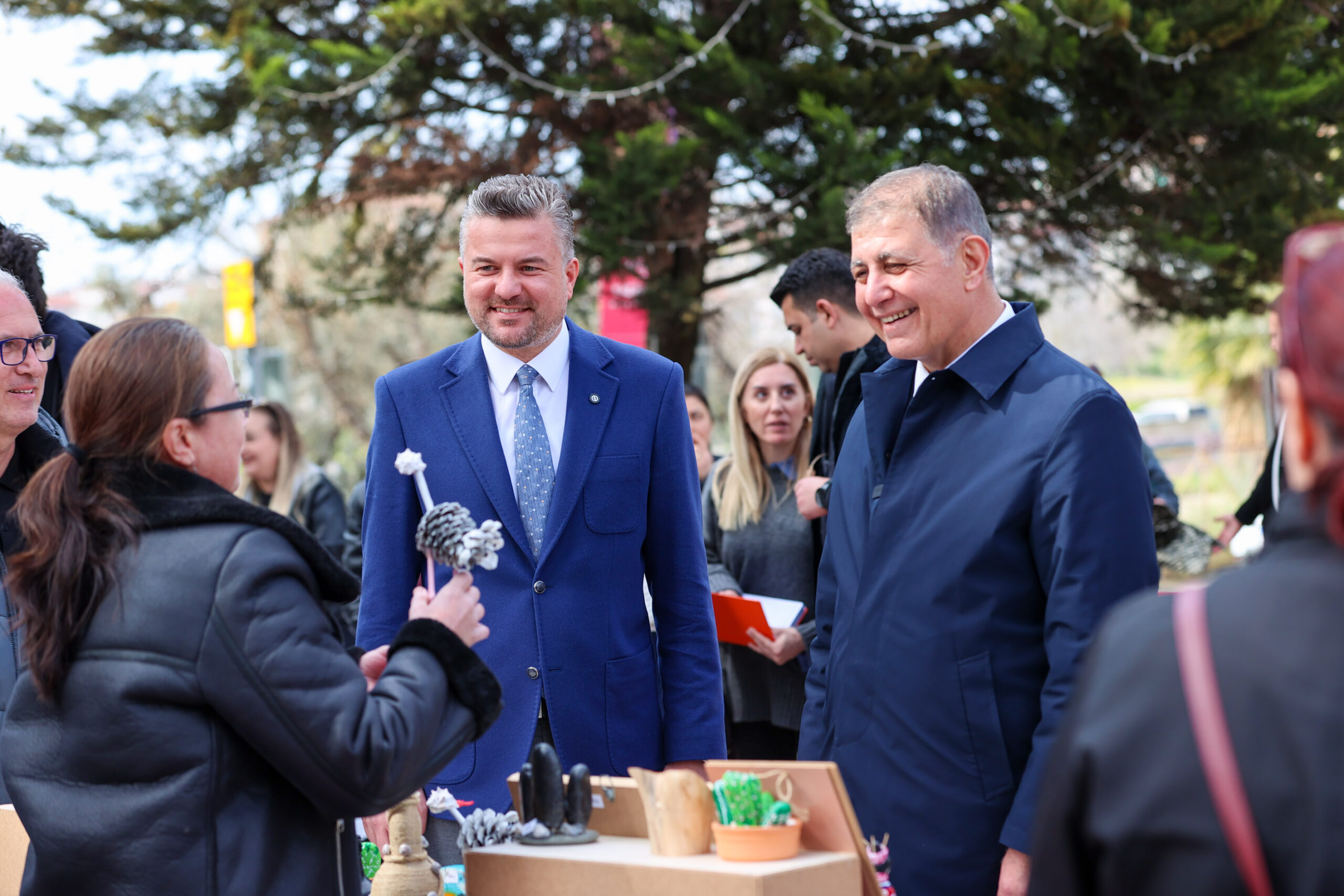 Buca’da kadın emeği devrimi: Başkanlardan üreten kadınlara "tam destek" sözü! 1 Buca’da kadın emeği devrimi: Başkanlardan üreten kadınlara "tam destek" sözü!