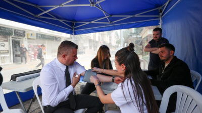 Buca Belediyesi’nin “Köşe Bucak Sağlık" sloganıyla başlattığı ücretsiz sağlık taramaları