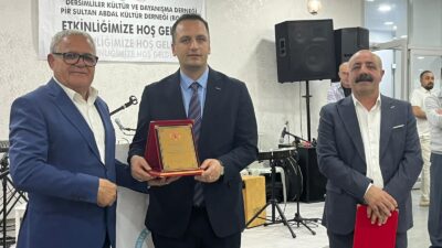 Bornova Belediye Başkanı Ömer Eşki’nin ev sahipliğinde bir araya gelen