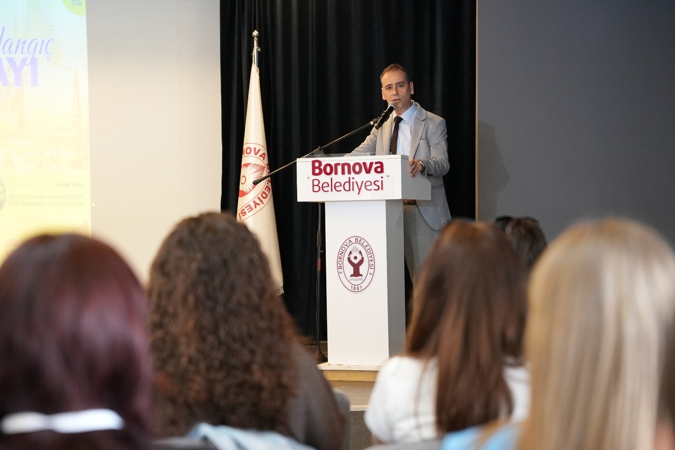 Bornova’da eğitim çalıştayı: Okullar sadece sınıf değil birer "koruyucu alan"