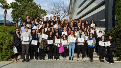 İzmir’de 2017’den bu yana ücretsiz ve profesyonel sanat eğitimi sunan